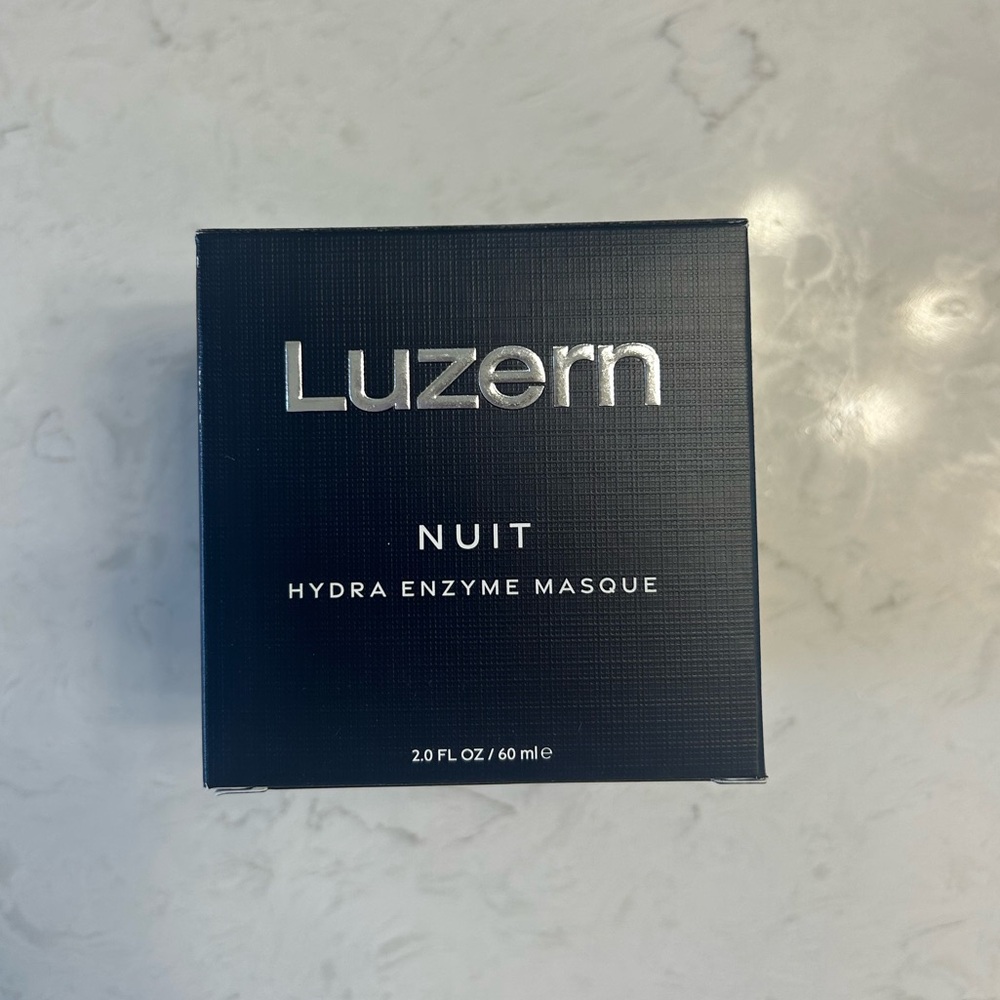 NWT never opened NUIT HYDRA ENZYME MASQUE - FULL SIZE
